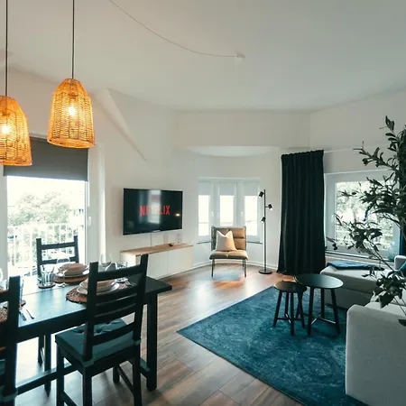 Domblick 2 I Balkon I Parkplatz I Naehe Veltins-arena Appartement *